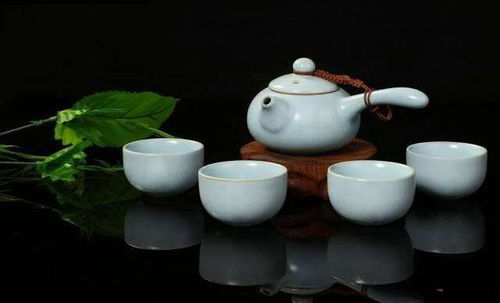 汝窯茶具開壺的正確方法及適宜茶類選擇 經(jīng)濟與商務(wù)信息咨詢服務(wù)指南